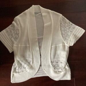 NWT!! NY Collection Cream/Ivory Open-Front Cardigan size medium.
